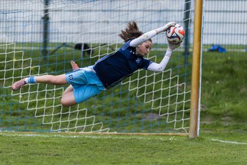 Bild 96 - wBJ Hamburger SV - SV Werder Bremen : Ergebnis: 2:2